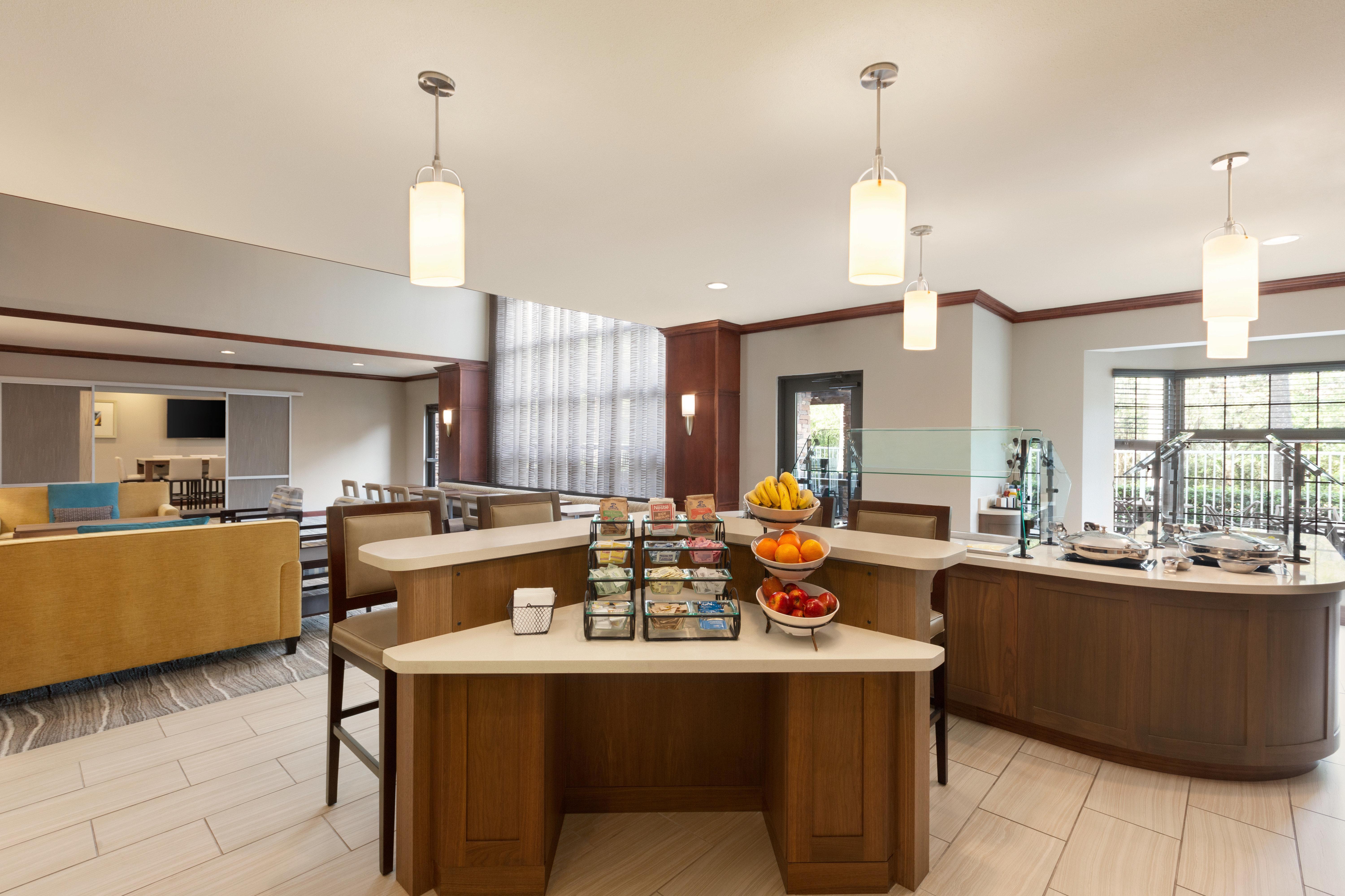 Staybridge Suites Tampa East- Brandon By Ihg Mango Bagian luar foto